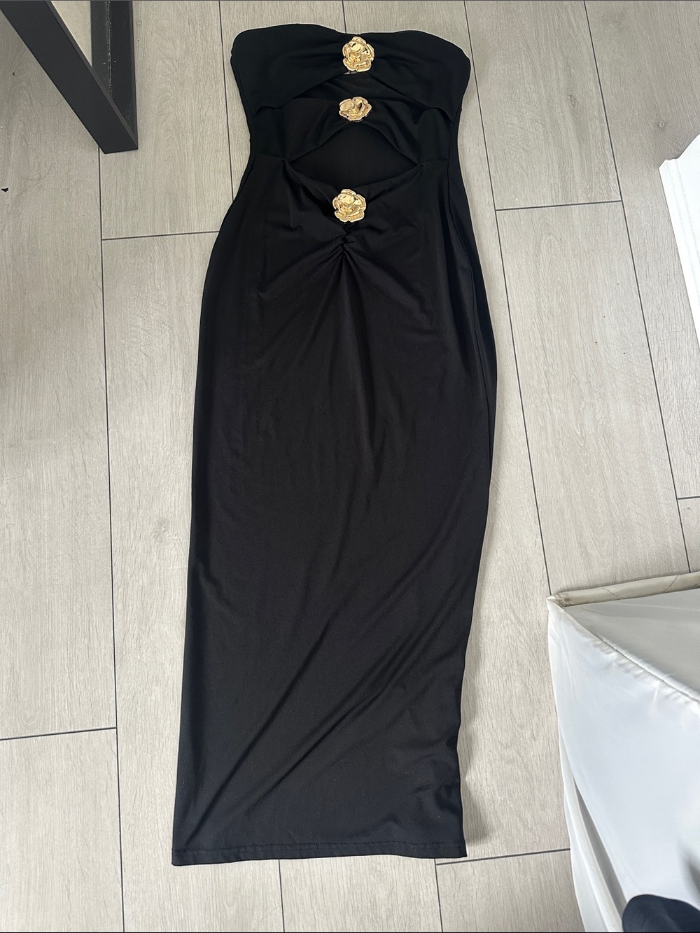 SHEIN Black Strapless Midi Dress with Gold Floral Accents